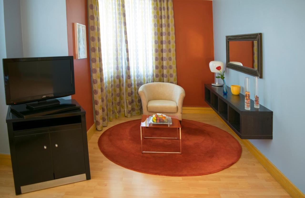 Le Royal Corniche Hotel Salmiya Exterior photo